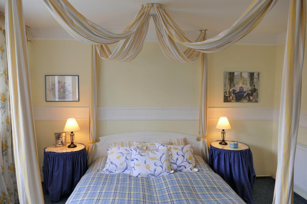 Das Baerenhaus Bergen  Ngoại thất bức ảnh